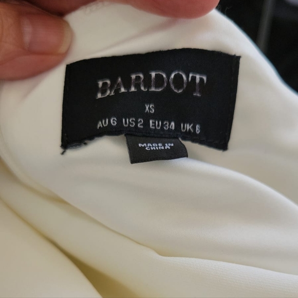 REVOLVE Bardot White Midi - Picture 4 of 4